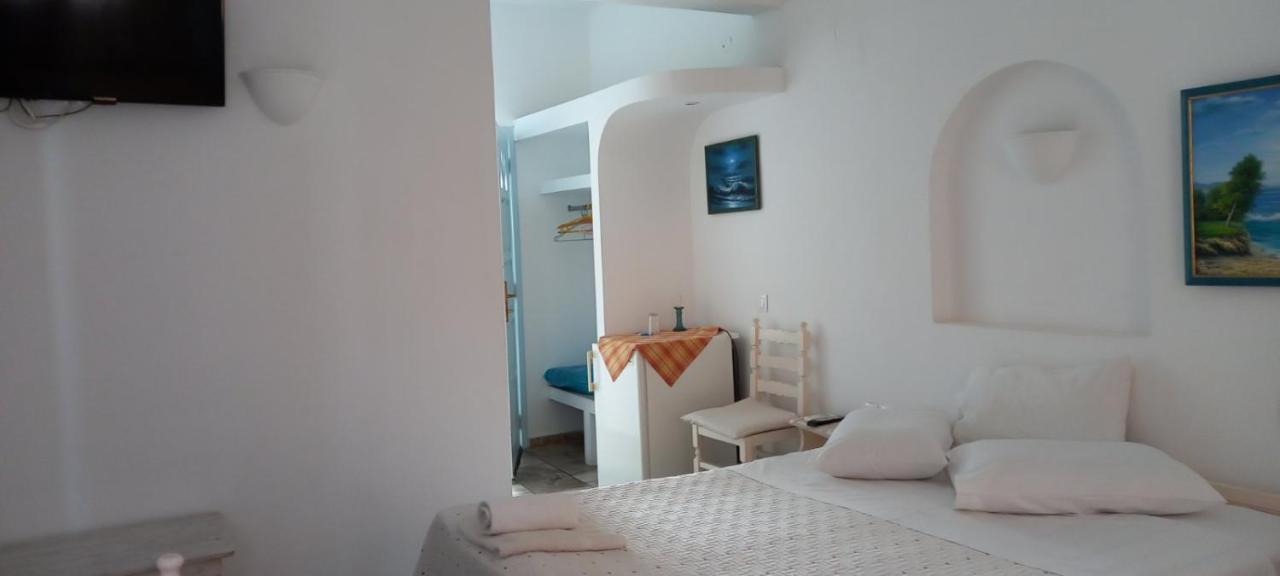 Dimitris Studios Perissa  Exteriör bild
